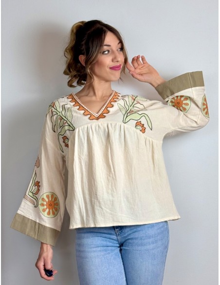 Top bordado